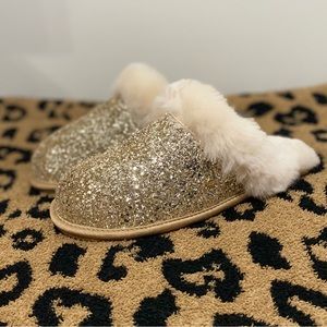 Woman’s Ugg slippers